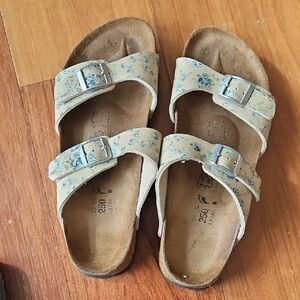 Womens Birkenstock Sandals. Size 39
